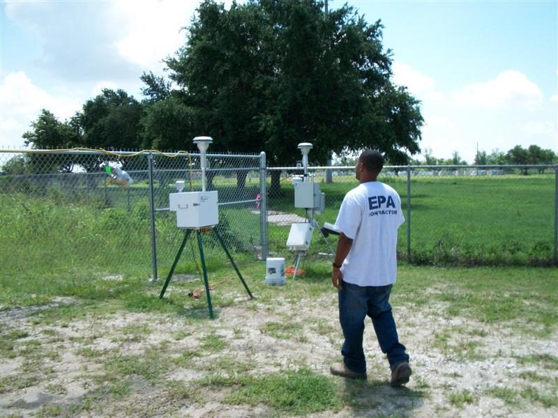 EPA’s documented air-sampling stations, photographed June 12, 2010; archival equipment photo, not a depiction of a 2026 event. Documentary photograph; original source credited to U.S. Environmental Protection Agency.
