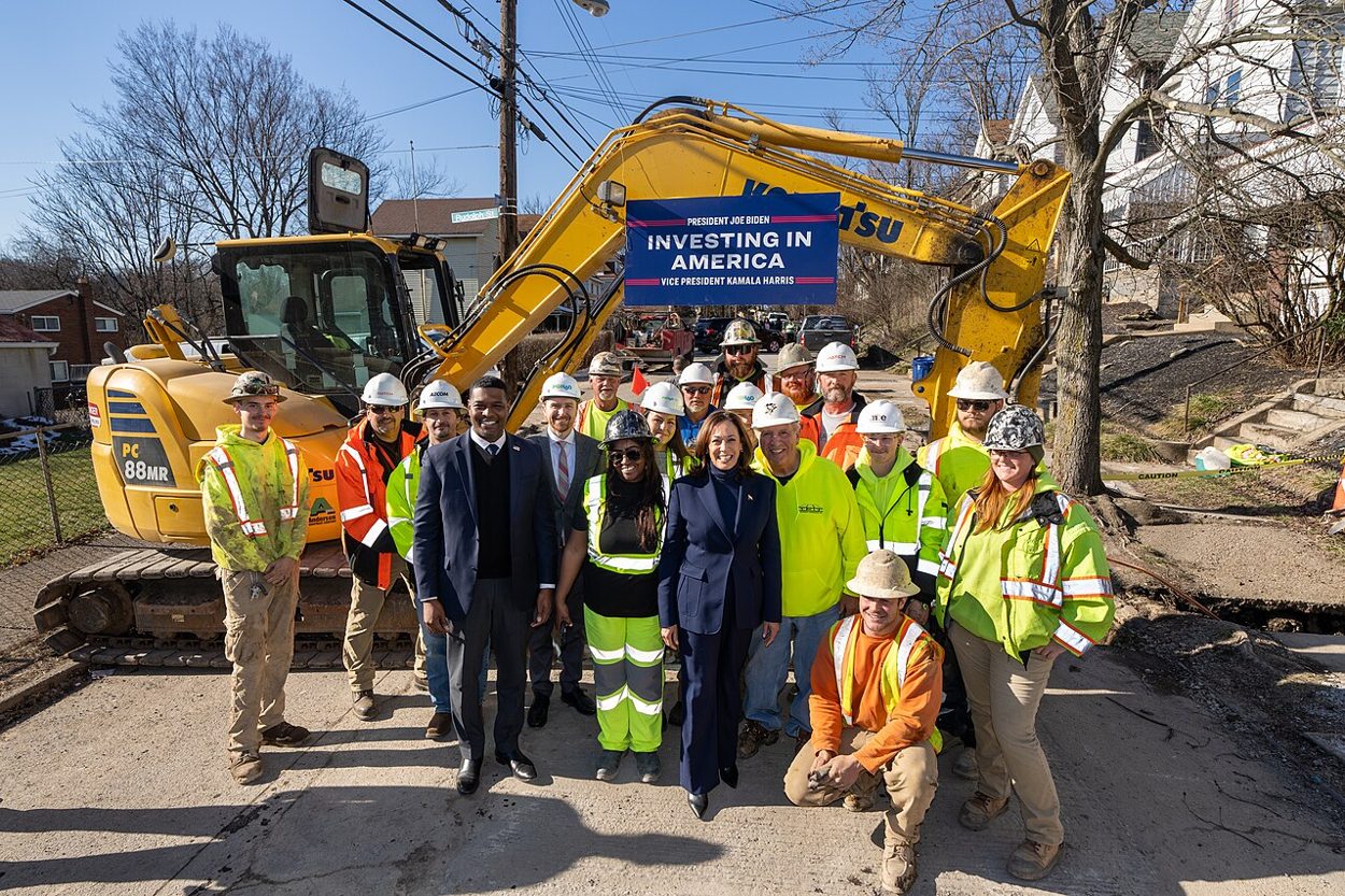 Vice President Harris and EPA Administrator Regan at a lead-pipe replacement site in Pittsburgh, February 20, 2024. Documentary photograph; original source credited to The White House / Lawrence Jackson.